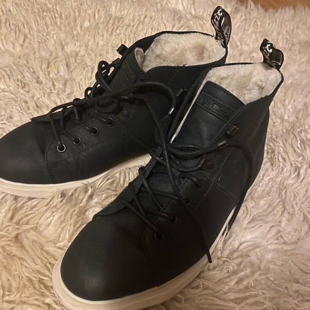 Dr Martens Sherpa lined Size 9